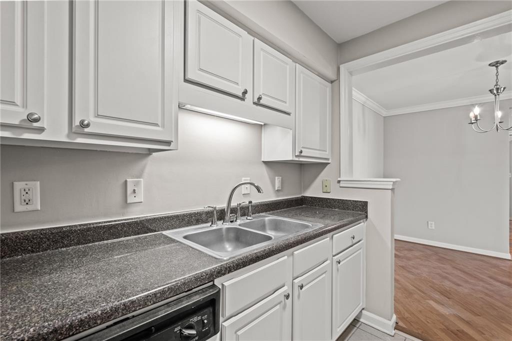 1307 Wingate Way, Sandy Springs, Georgia 30350, 2 Bedrooms Bedrooms, ,2 BathroomsBathrooms,Residential,Sold,1307 Wingate Way,7307858