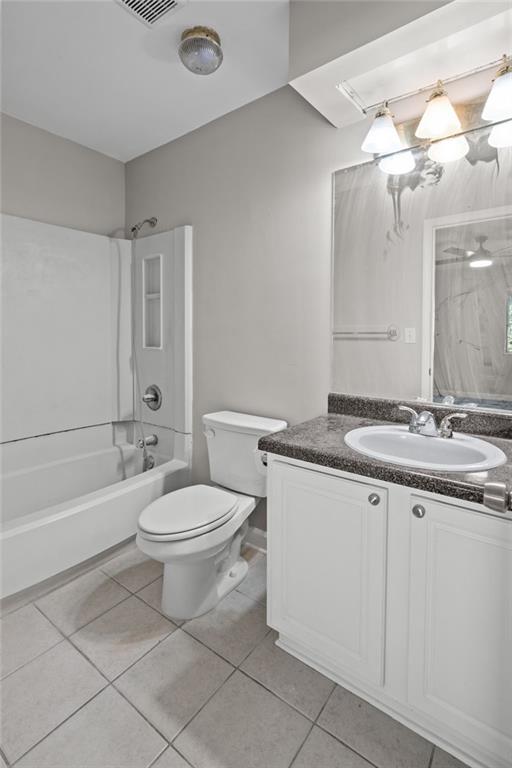 1307 Wingate Way, Sandy Springs, Georgia 30350, 2 Bedrooms Bedrooms, ,2 BathroomsBathrooms,Residential,Sold,1307 Wingate Way,7307858