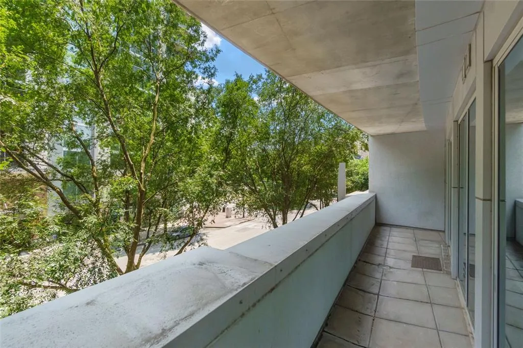 950 Nw W Peachtree Street Nw Unit 410, Atlanta, Georgia 30309, 1 Bedroom Bedrooms, ,1 BathroomBathrooms,Residential,For Sale,950 Nw W Peachtree Street Nw Unit 410,7592725