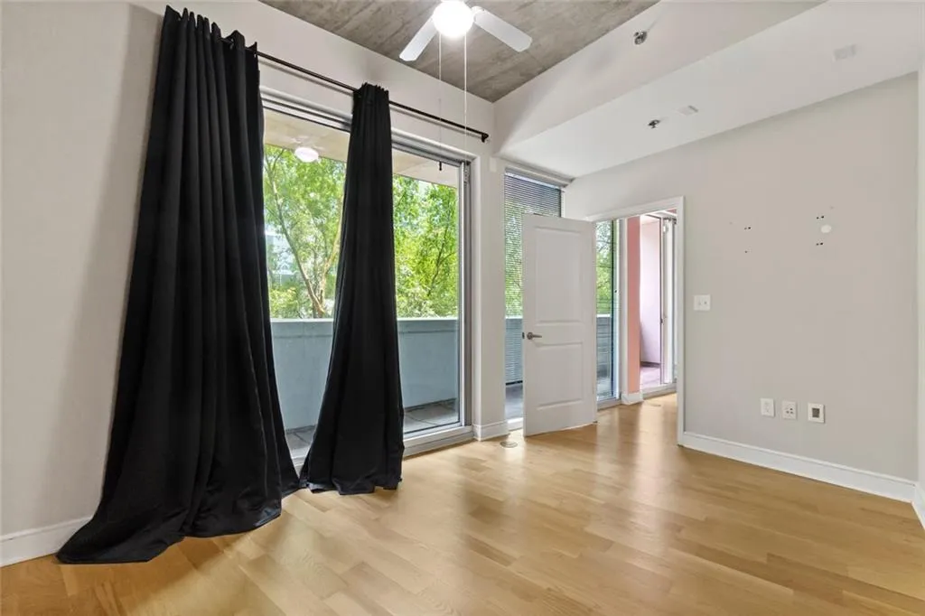 950 Nw W Peachtree Street Nw Unit 410, Atlanta, Georgia 30309, 1 Bedroom Bedrooms, ,1 BathroomBathrooms,Residential,For Sale,950 Nw W Peachtree Street Nw Unit 410,7592725