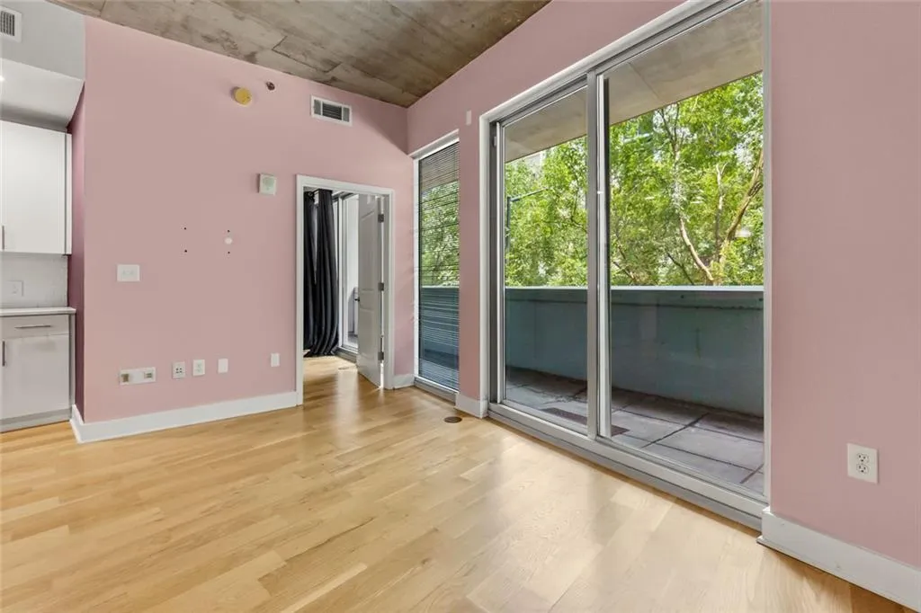 950 Nw W Peachtree Street Nw Unit 410, Atlanta, Georgia 30309, 1 Bedroom Bedrooms, ,1 BathroomBathrooms,Residential,For Sale,950 Nw W Peachtree Street Nw Unit 410,7592725