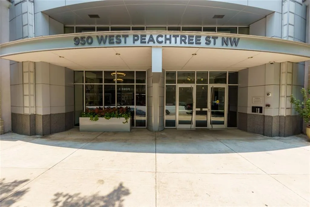 950 Nw W Peachtree Street Nw Unit 410, Atlanta, Georgia 30309, 1 Bedroom Bedrooms, ,1 BathroomBathrooms,Residential,For Sale,950 Nw W Peachtree Street Nw Unit 410,7592725
