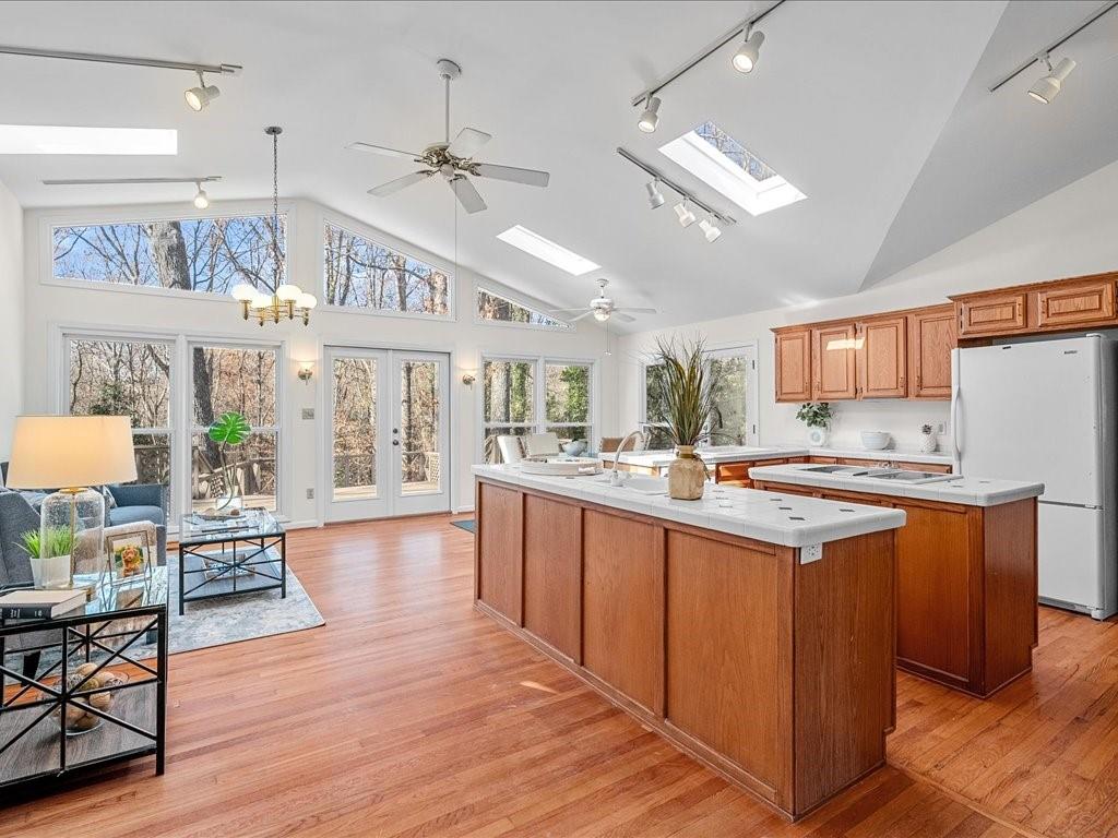 5134 Timber Trail South, Sandy Springs, Georgia 30342, 4 Bedrooms Bedrooms, ,3 BathroomsBathrooms,Residential,Sold,5134 Timber Trail South,7310852 5134 Timber Trail South, Sandy Springs, Georgia 30342, 4 Bedrooms Bedrooms, ,3 BathroomsBathrooms,Residential,Sold,5134 Timber Trail South,7310852