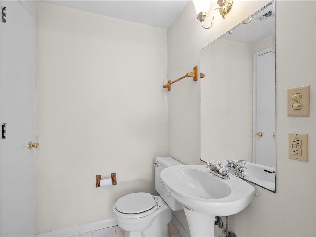 5134 Timber Trail South, Sandy Springs, Georgia 30342, 4 Bedrooms Bedrooms, ,3 BathroomsBathrooms,Residential,Sold,5134 Timber Trail South,7310852 5134 Timber Trail South, Sandy Springs, Georgia 30342, 4 Bedrooms Bedrooms, ,3 BathroomsBathrooms,Residential,Sold,5134 Timber Trail South,7310852