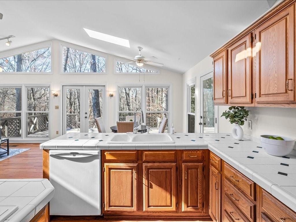 5134 Timber Trail South, Sandy Springs, Georgia 30342, 4 Bedrooms Bedrooms, ,3 BathroomsBathrooms,Residential,Sold,5134 Timber Trail South,7310852 5134 Timber Trail South, Sandy Springs, Georgia 30342, 4 Bedrooms Bedrooms, ,3 BathroomsBathrooms,Residential,Sold,5134 Timber Trail South,7310852