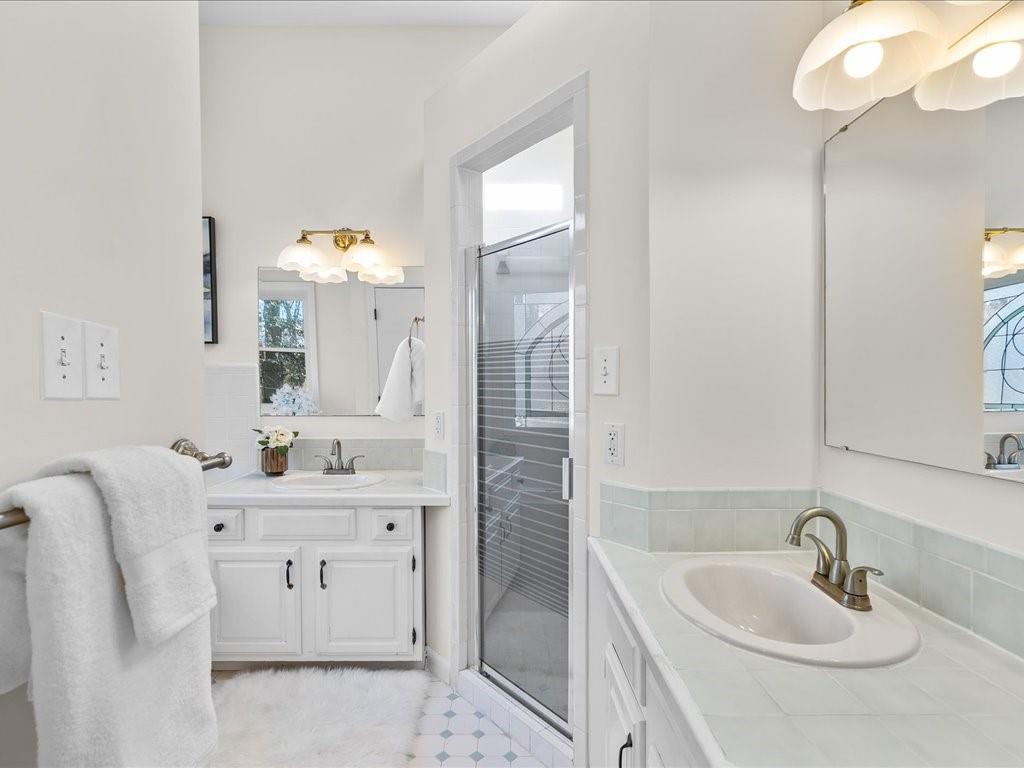 5134 Timber Trail South, Sandy Springs, Georgia 30342, 4 Bedrooms Bedrooms, ,3 BathroomsBathrooms,Residential,Sold,5134 Timber Trail South,7310852 5134 Timber Trail South, Sandy Springs, Georgia 30342, 4 Bedrooms Bedrooms, ,3 BathroomsBathrooms,Residential,Sold,5134 Timber Trail South,7310852