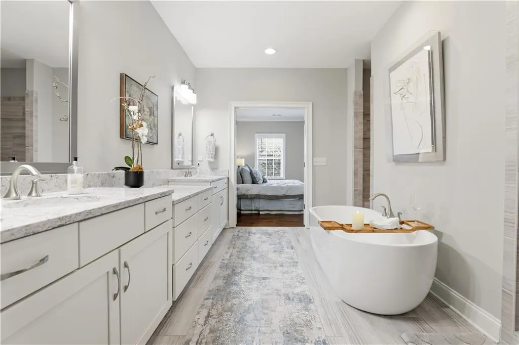 6405 Radiant Trace Unit 67, Atlanta, Georgia 30328, 3 Bedrooms Bedrooms, ,3 BathroomsBathrooms,Residential,Sold,6405 Radiant Trace Unit 67,7705710