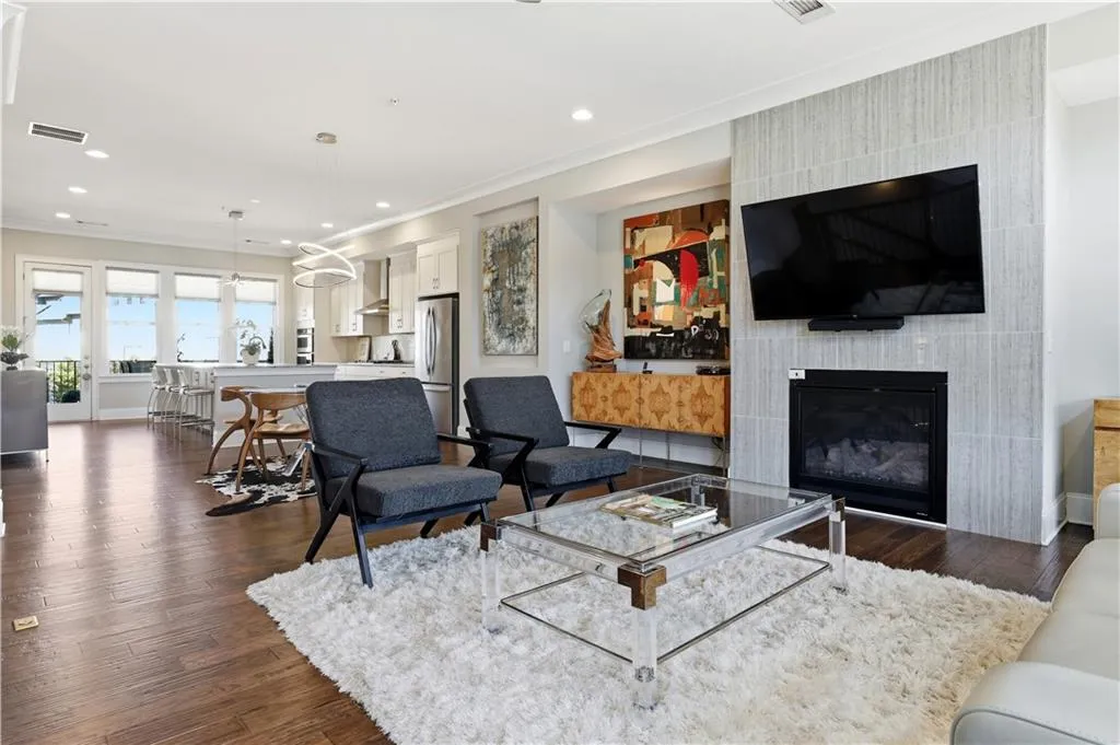 6405 Radiant Trace Unit 67, Atlanta, Georgia 30328, 3 Bedrooms Bedrooms, ,3 BathroomsBathrooms,Residential,Sold,6405 Radiant Trace Unit 67,7705710