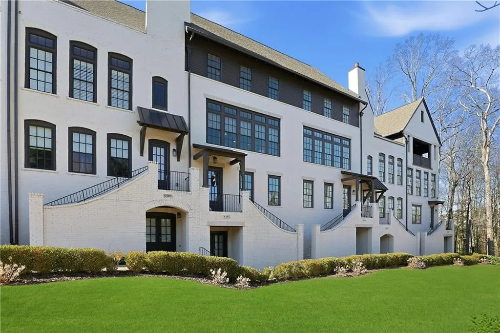 6405 Radiant Trace Unit 67, Atlanta, Georgia 30328, 3 Bedrooms Bedrooms, ,3 BathroomsBathrooms,Residential,For Sale,6405 Radiant Trace Unit 67,7705710