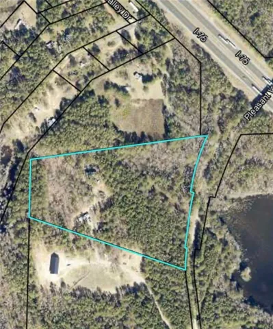 711 Pleasant Valley Road, Adairsville, Georgia 30103