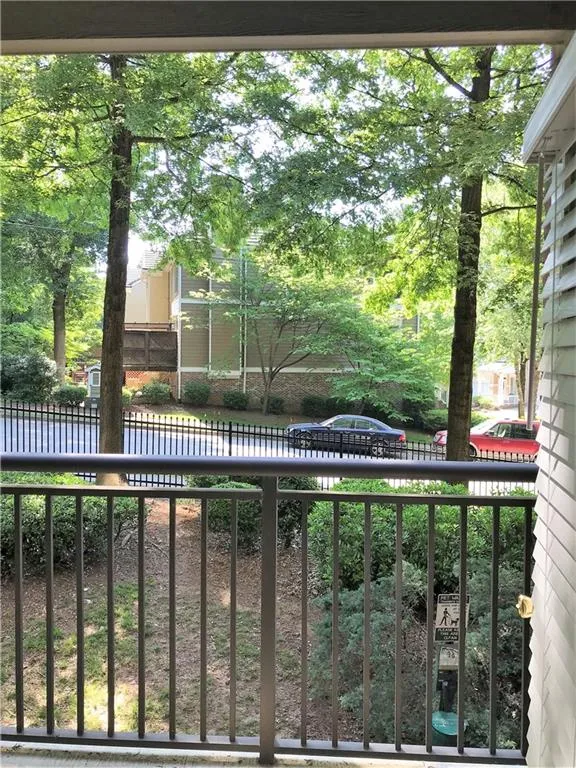5559 Glenridge Drive Unit 2104, Atlanta, Georgia 30342, 1 Bedroom Bedrooms, ,1 BathroomBathrooms,Residential,Sold,5559 Glenridge Drive Unit 2104,6007108