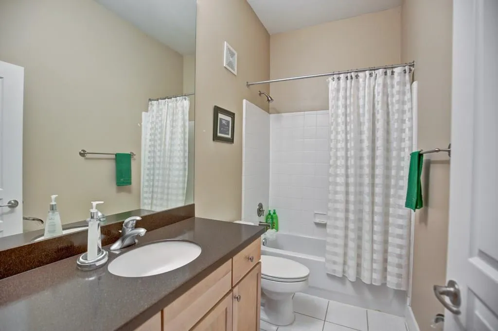 799 Hammond Drive Unit 109, Sandy Springs, Georgia 30328, 2 Bedrooms Bedrooms, ,2 BathroomsBathrooms,Residential,Sold,799 Hammond Drive Unit 109,5852657