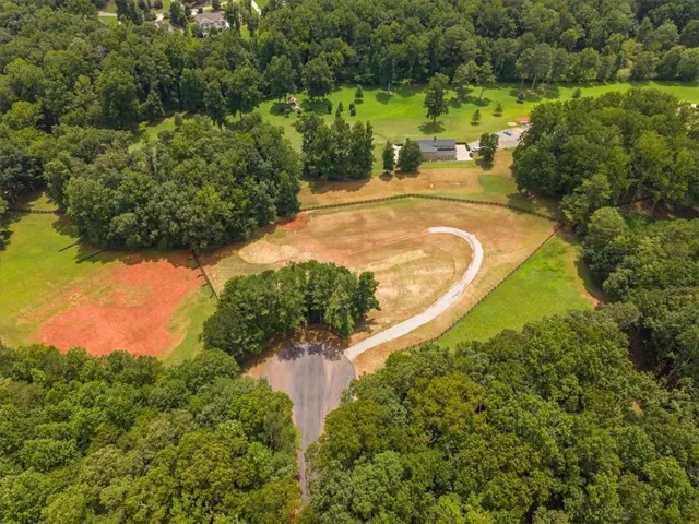 3.0± acres homesite is build-ready, with utilities extended to the property