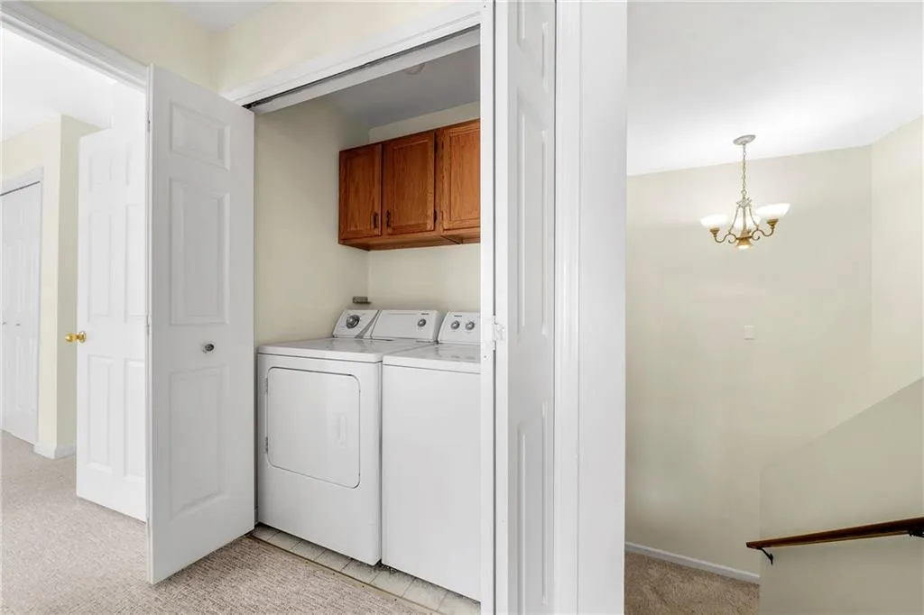 8918 Carroll Manor Drive, Sandy Springs, Georgia 30350, 2 Bedrooms Bedrooms, ,2 BathroomsBathrooms,Residential,Sold,8918 Carroll Manor Drive,6974107