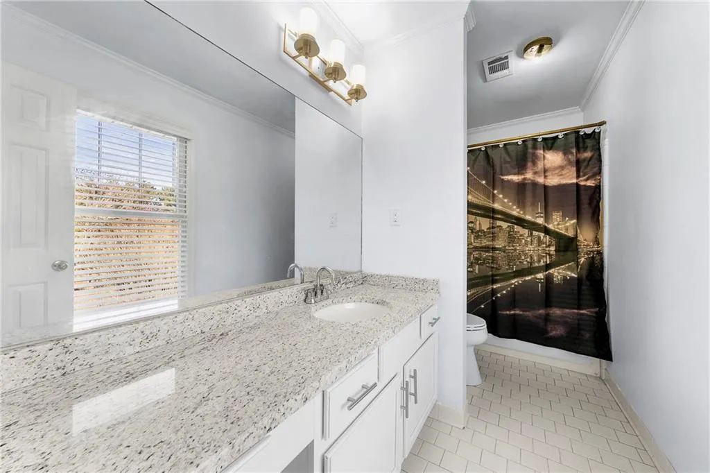 8918 Carroll Manor Drive, Sandy Springs, Georgia 30350, 2 Bedrooms Bedrooms, ,2 BathroomsBathrooms,Residential,Sold,8918 Carroll Manor Drive,6974107
