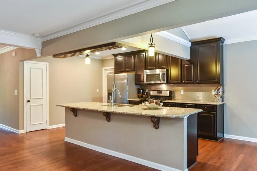 136 Osner Drive, Atlanta, Georgia 30342, 3 Bedrooms Bedrooms, ,3 BathroomsBathrooms,Residential,Sold,136 Osner Drive,5888057