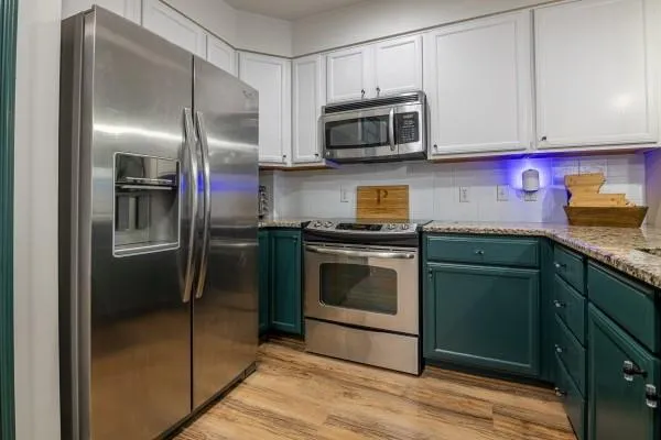 200 River Vista Drive Unit 406, Atlanta, Georgia 30339, 1 Bedroom Bedrooms, ,1 BathroomBathrooms,Residential,Sold,200 River Vista Drive Unit 406,7242273