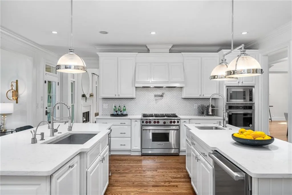 4715 Westfield Drive, Sandy Springs, Georgia 30342, 6 Bedrooms Bedrooms, ,6 BathroomsBathrooms,Residential,For Sale,4715 Westfield Drive,7611781