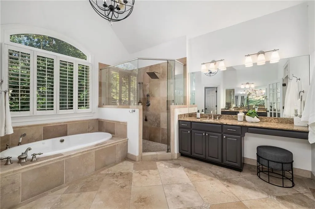 4715 Westfield Drive, Sandy Springs, Georgia 30342, 6 Bedrooms Bedrooms, ,6 BathroomsBathrooms,Residential,For Sale,4715 Westfield Drive,7611781