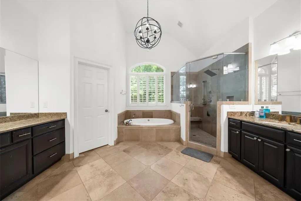 4715 Westfield Drive, Sandy Springs, Georgia 30342, 6 Bedrooms Bedrooms, ,6 BathroomsBathrooms,Residential,For Sale,4715 Westfield Drive,7611781