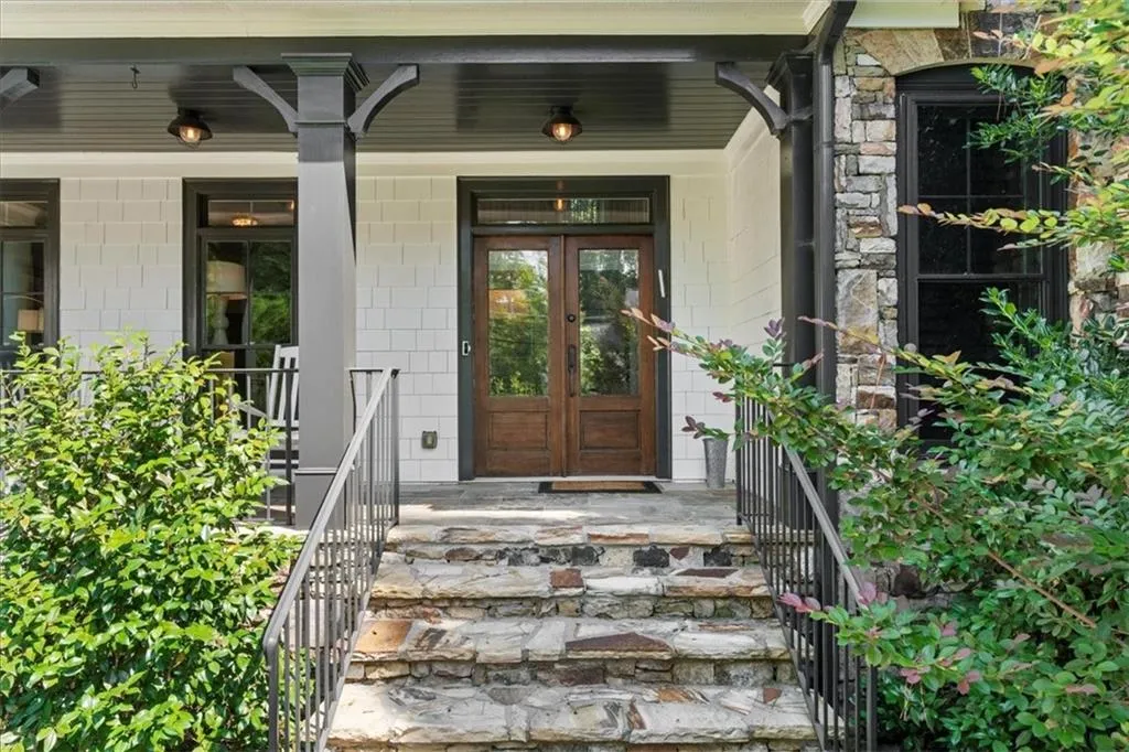 4715 Westfield Drive, Sandy Springs, Georgia 30342, 6 Bedrooms Bedrooms, ,6 BathroomsBathrooms,Residential,For Sale,4715 Westfield Drive,7611781
