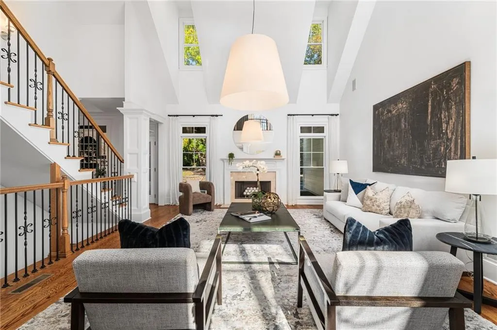 4715 Westfield Drive, Sandy Springs, Georgia 30342, 6 Bedrooms Bedrooms, ,6 BathroomsBathrooms,Residential,For Sale,4715 Westfield Drive,7611781