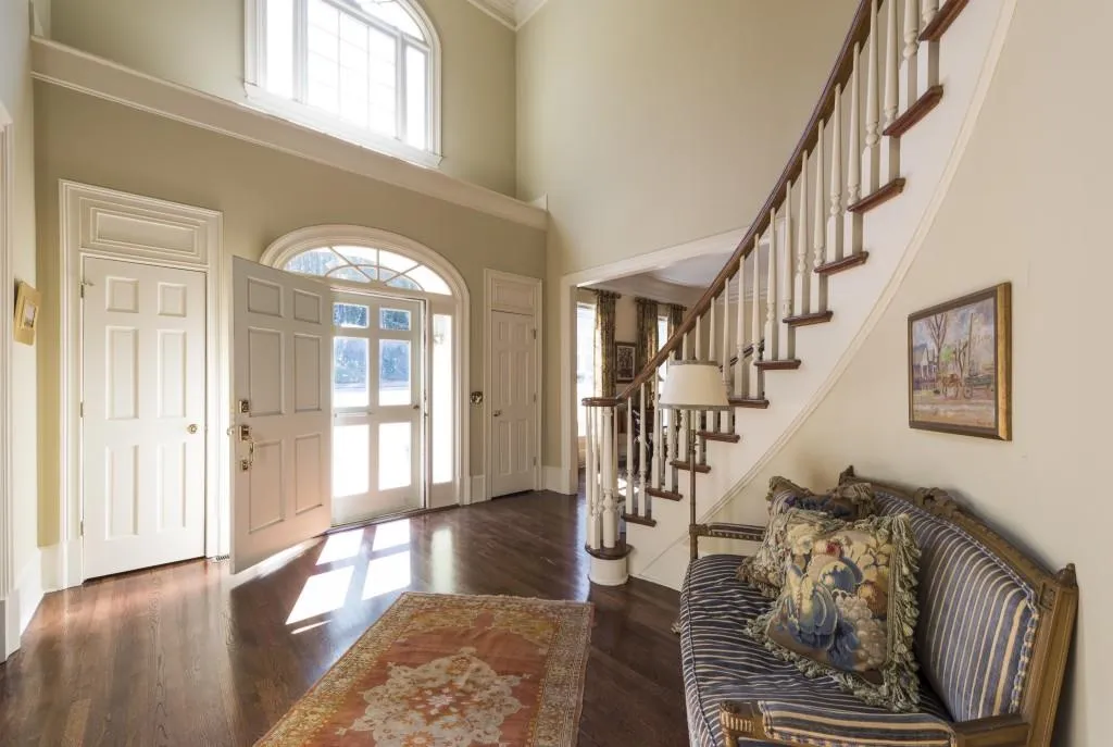 20 Asheworth Court Nw, Atlanta, Georgia 30327, 6 Bedrooms Bedrooms, ,4 BathroomsBathrooms,Residential,Sold,20 Asheworth Court Nw,5653423