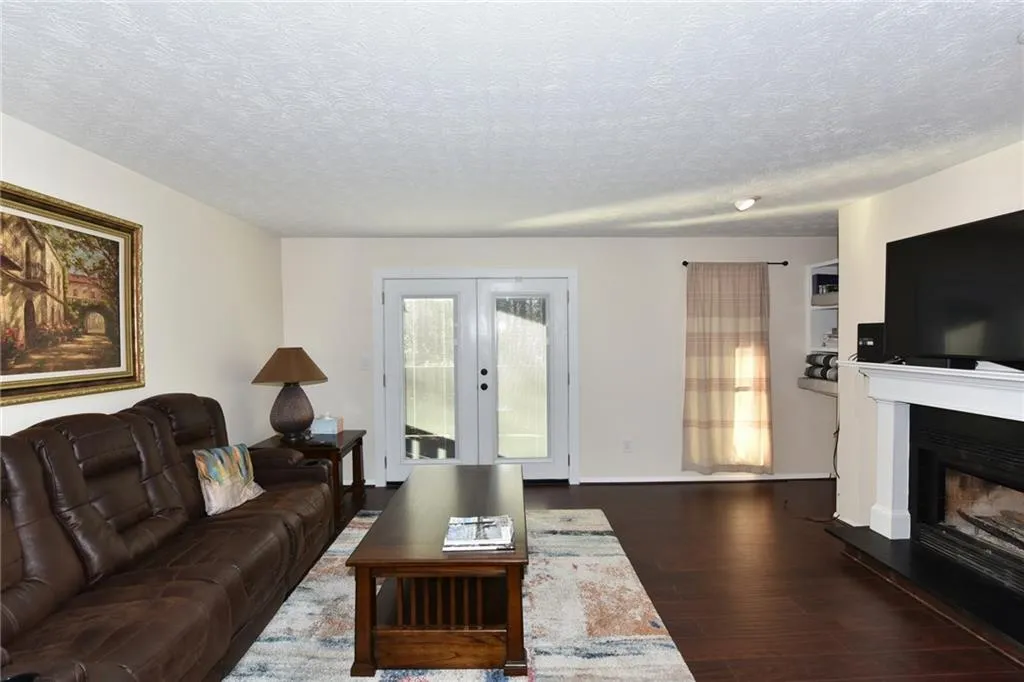 908 Woodcliff Drive Unit 908, Sandy Springs, Georgia 30350, 2 Bedrooms Bedrooms, ,2 BathroomsBathrooms,Residential,Sold,908 Woodcliff Drive Unit 908,6119411