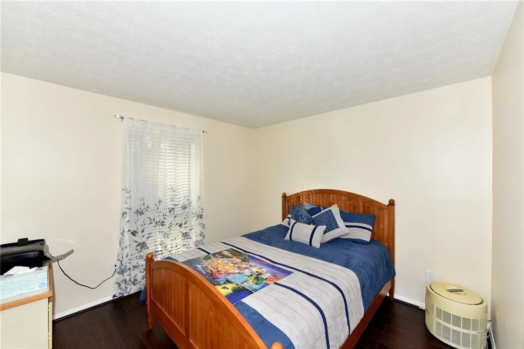 908 Woodcliff Drive Unit 908, Sandy Springs, Georgia 30350, 2 Bedrooms Bedrooms, ,2 BathroomsBathrooms,Residential,Sold,908 Woodcliff Drive Unit 908,6119411
