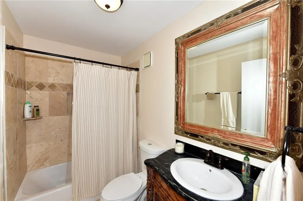 908 Woodcliff Drive Unit 908, Sandy Springs, Georgia 30350, 2 Bedrooms Bedrooms, ,2 BathroomsBathrooms,Residential,Sold,908 Woodcliff Drive Unit 908,6119411