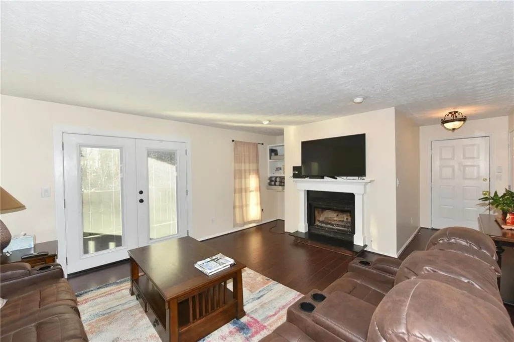 908 Woodcliff Drive Unit 908, Sandy Springs, Georgia 30350, 2 Bedrooms Bedrooms, ,2 BathroomsBathrooms,Residential,Sold,908 Woodcliff Drive Unit 908,6119411