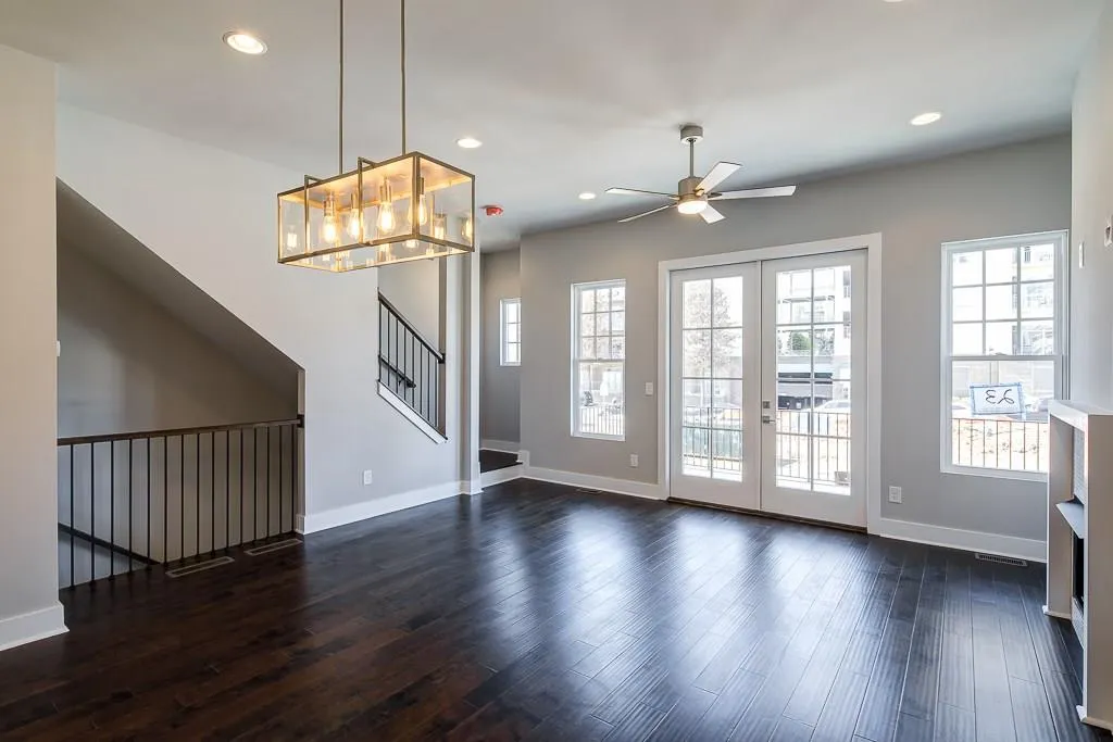 739 Taylor Court Unit 30, Atlanta, Georgia 30324, 3 Bedrooms Bedrooms, ,2 BathroomsBathrooms,Residential,Sold,739 Taylor Court Unit 30,5793254
