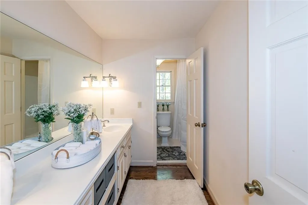 7595 Ball Mill Road, Sandy Springs, Georgia 30350, 6 Bedrooms Bedrooms, ,5 BathroomsBathrooms,Residential,Sold,7595 Ball Mill Road,6862668