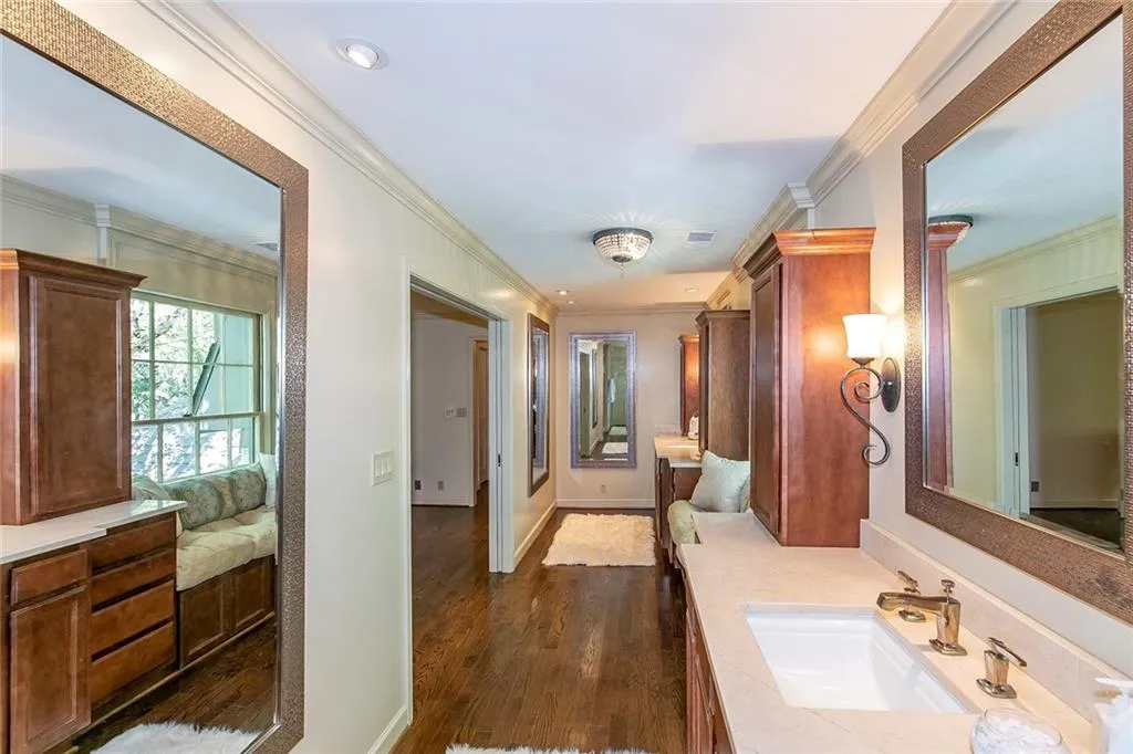 7595 Ball Mill Road, Sandy Springs, Georgia 30350, 6 Bedrooms Bedrooms, ,5 BathroomsBathrooms,Residential,Sold,7595 Ball Mill Road,6862668
