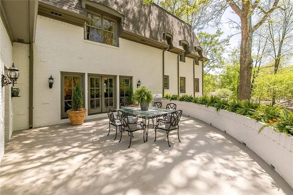 7595 Ball Mill Road, Sandy Springs, Georgia 30350, 6 Bedrooms Bedrooms, ,5 BathroomsBathrooms,Residential,Sold,7595 Ball Mill Road,6862668