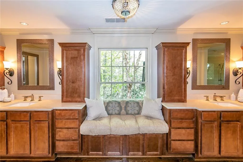 7595 Ball Mill Road, Sandy Springs, Georgia 30350, 6 Bedrooms Bedrooms, ,5 BathroomsBathrooms,Residential,Sold,7595 Ball Mill Road,6862668