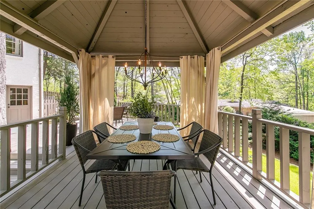 7595 Ball Mill Road, Sandy Springs, Georgia 30350, 6 Bedrooms Bedrooms, ,5 BathroomsBathrooms,Residential,Sold,7595 Ball Mill Road,6862668