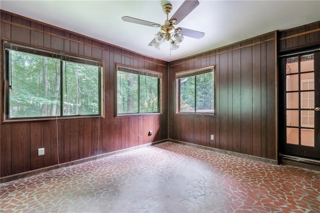 5285 Mount Vernon Parkway Nw, Atlanta, Georgia 30327, 4 Bedrooms Bedrooms, ,2 BathroomsBathrooms,Residential,Sold,5285 Mount Vernon Parkway Nw,6808053