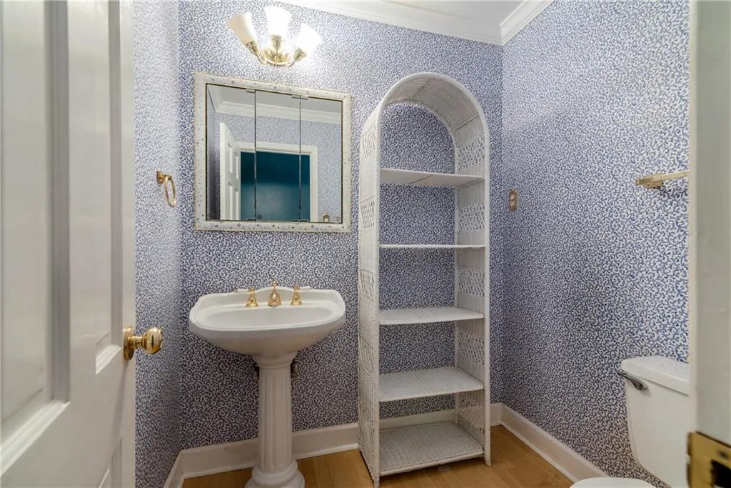 5285 Mount Vernon Parkway Nw, Atlanta, Georgia 30327, 4 Bedrooms Bedrooms, ,2 BathroomsBathrooms,Residential,Sold,5285 Mount Vernon Parkway Nw,6808053