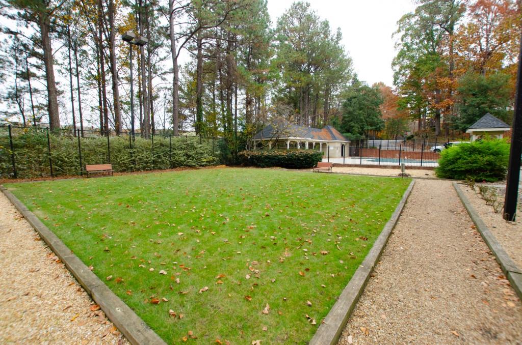 903 Camden Court NW Unit 903, Atlanta, Georgia 30327, 2 Bedrooms Bedrooms, ,2 BathroomsBathrooms,Residential,Sold,903 Camden Court NW Unit 903,7306198