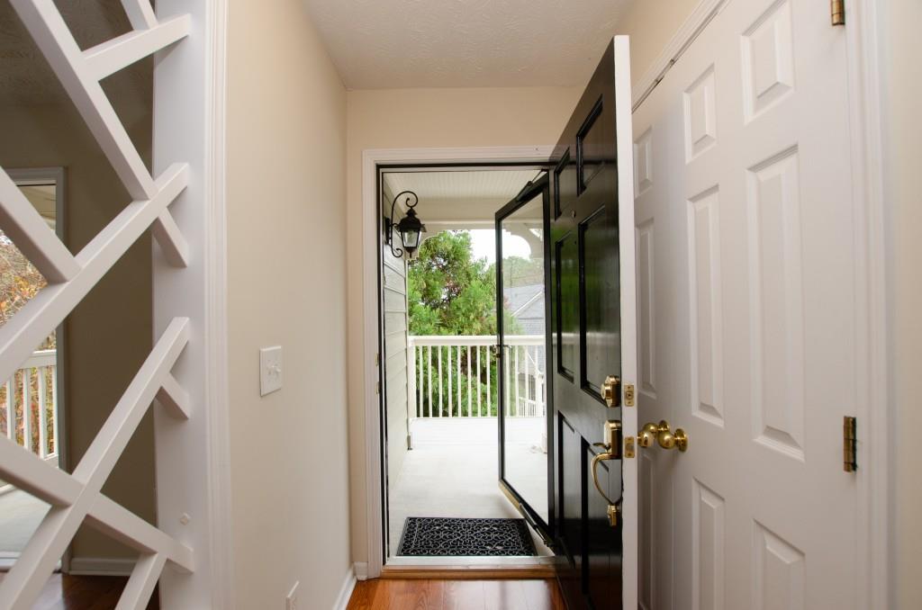 903 Camden Court NW Unit 903, Atlanta, Georgia 30327, 2 Bedrooms Bedrooms, ,2 BathroomsBathrooms,Residential,Sold,903 Camden Court NW Unit 903,7306198