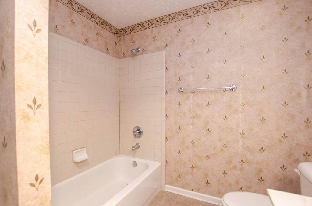 903 Camden Court NW Unit 903, Atlanta, Georgia 30327, 2 Bedrooms Bedrooms, ,2 BathroomsBathrooms,Residential,Sold,903 Camden Court NW Unit 903,7306198