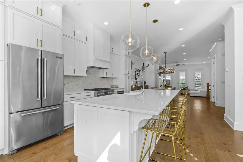 4514 Collins Avenue, Atlanta, Georgia 30342, 4 Bedrooms Bedrooms, ,4 BathroomsBathrooms,Residential,Sold,4514 Collins Avenue,7162382