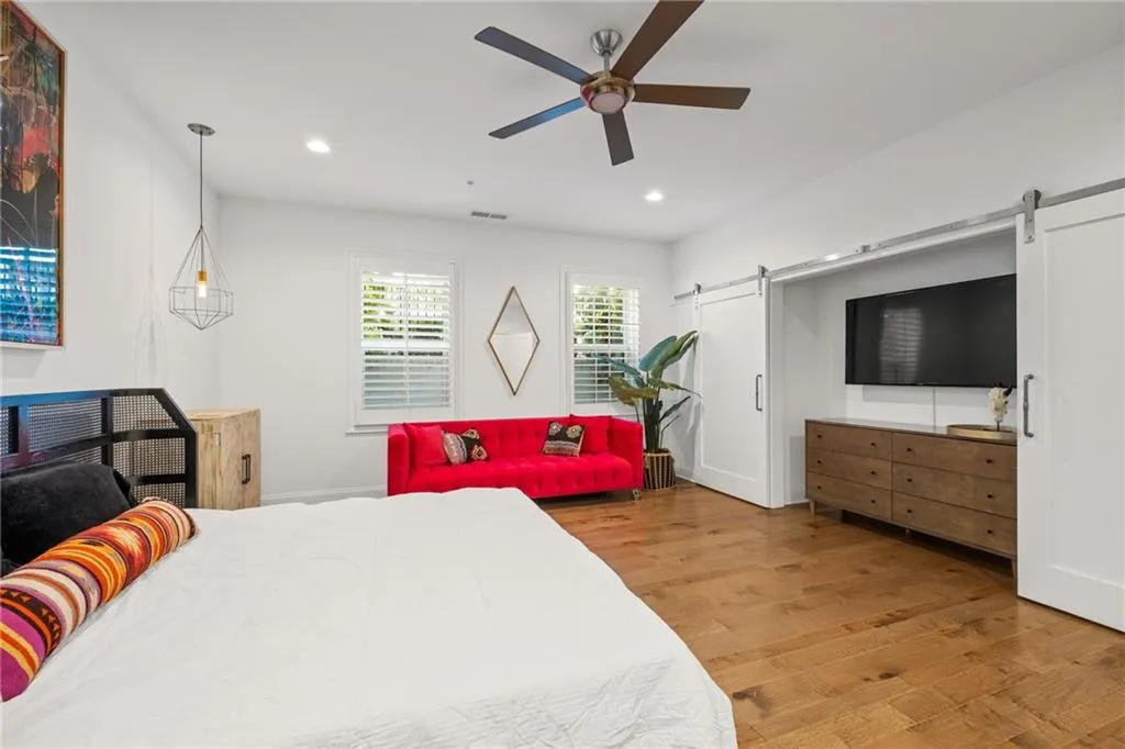 4514 Collins Avenue, Atlanta, Georgia 30342, 4 Bedrooms Bedrooms, ,4 BathroomsBathrooms,Residential,Sold,4514 Collins Avenue,7162382