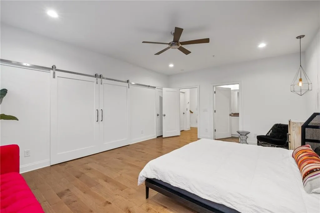 4514 Collins Avenue, Atlanta, Georgia 30342, 4 Bedrooms Bedrooms, ,4 BathroomsBathrooms,Residential,Sold,4514 Collins Avenue,7162382