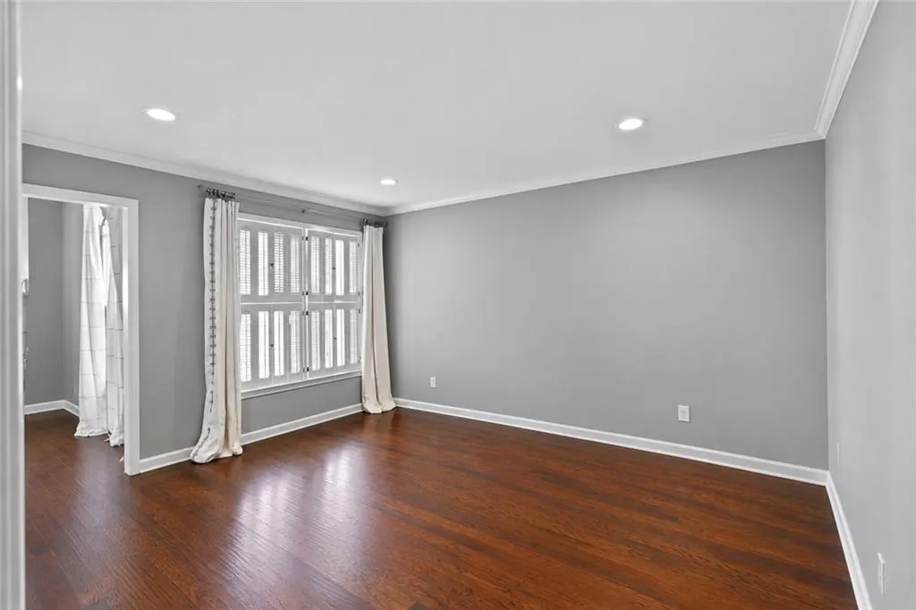 1055 Club Place Ne, Atlanta, Georgia 30319, 3 Bedrooms Bedrooms, 0 ,2 BathroomsBathrooms,Residential,For Sale,1055 Club Place Ne,7852371