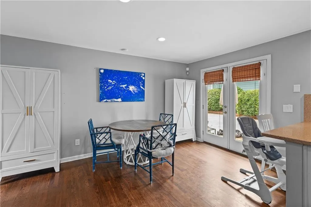 1055 Club Place Ne, Atlanta, Georgia 30319, 3 Bedrooms Bedrooms, 0 ,2 BathroomsBathrooms,Residential,For Sale,1055 Club Place Ne,7852371