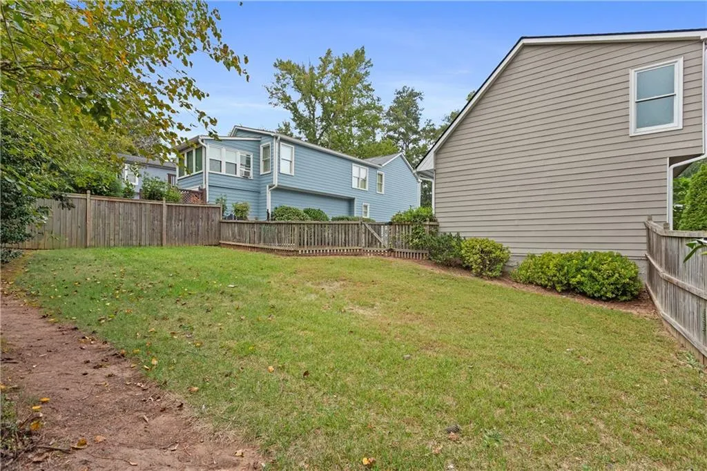 1055 Club Place Ne, Atlanta, Georgia 30319, 3 Bedrooms Bedrooms, 0 ,2 BathroomsBathrooms,Residential,For Sale,1055 Club Place Ne,7852371