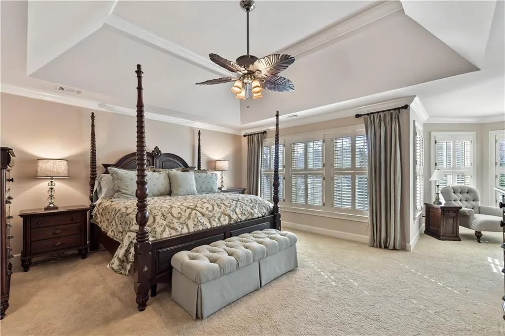 5810 Long Grove Drive, Sandy Springs, Georgia 30328, 5 Bedrooms Bedrooms, ,4 BathroomsBathrooms,Residential,Sold,5810 Long Grove Drive,6825054