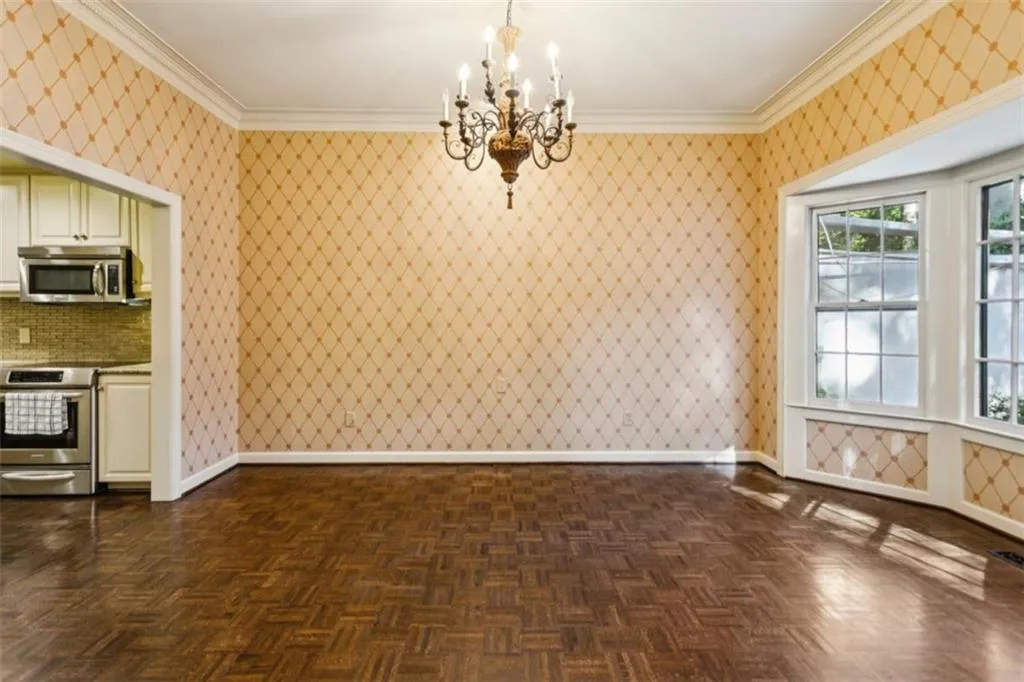 19 Mooregate Square Unit 19, Atlanta, Georgia 30327, 3 Bedrooms Bedrooms, ,2 BathroomsBathrooms,Residential,For Sale,19 Mooregate Square Unit 19,7678659